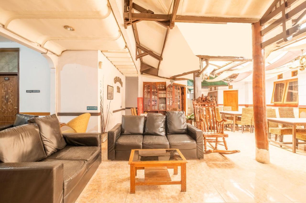 Oyo 1945 Hotel Bali Indah Bandung Zewnętrze zdjęcie