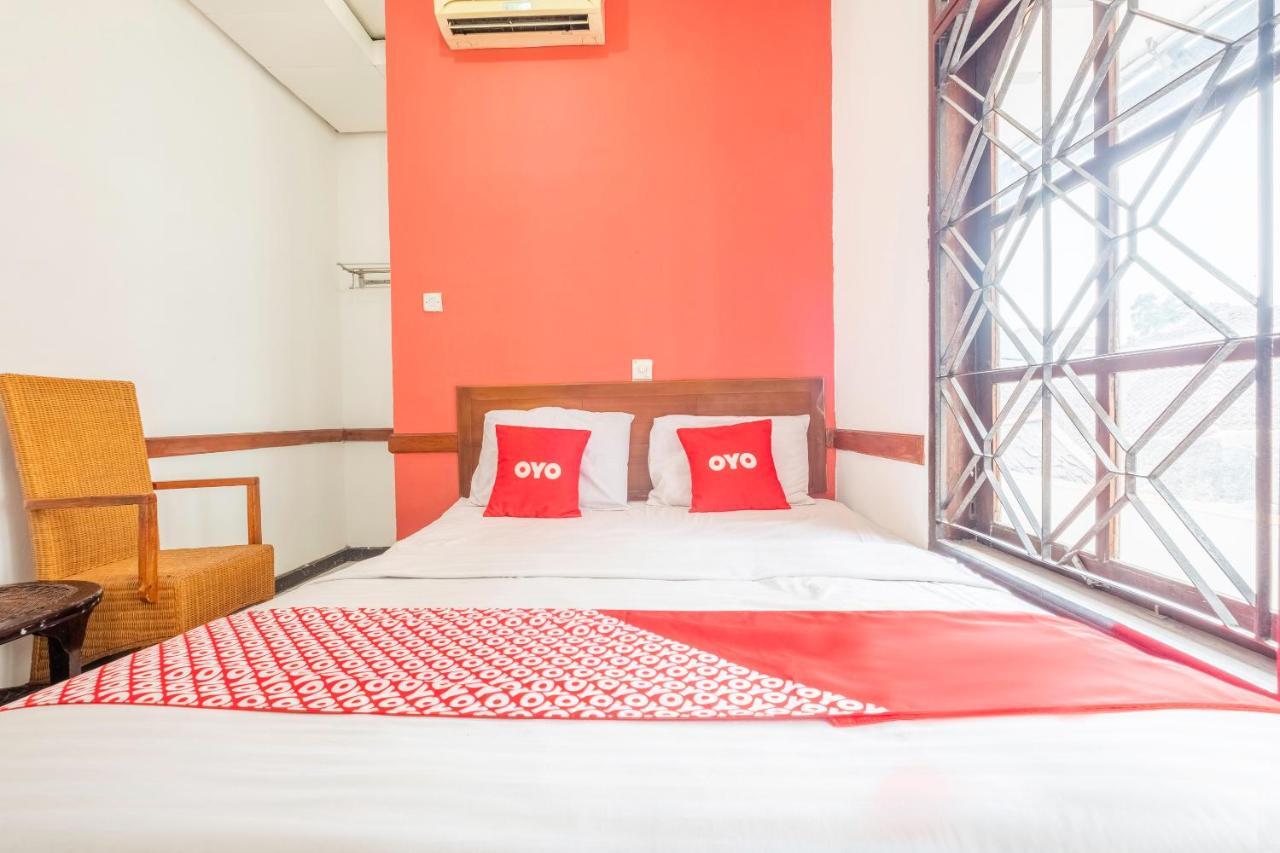 Oyo 1945 Hotel Bali Indah Bandung Zewnętrze zdjęcie