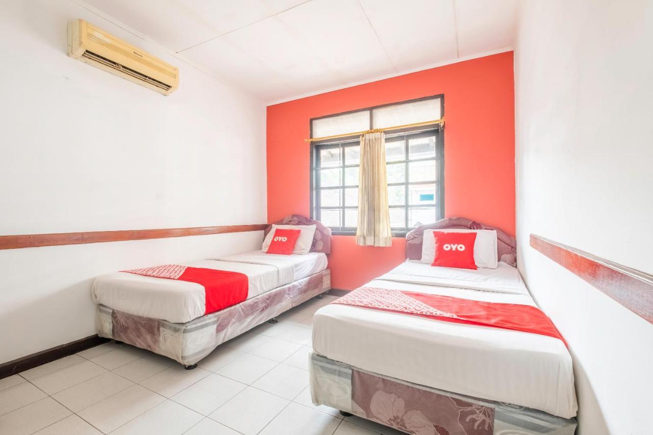 Oyo 1945 Hotel Bali Indah Bandung Zewnętrze zdjęcie