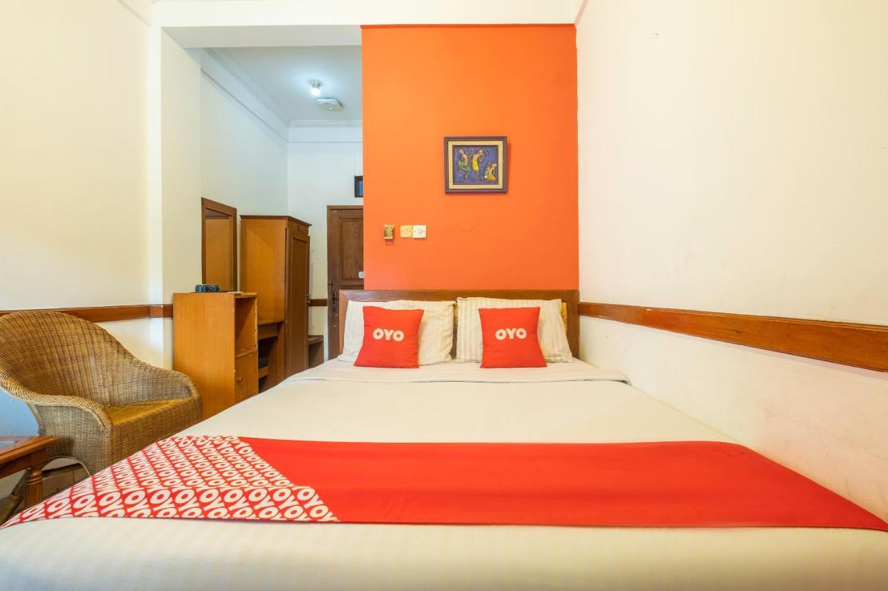 Oyo 1945 Hotel Bali Indah Bandung Zewnętrze zdjęcie