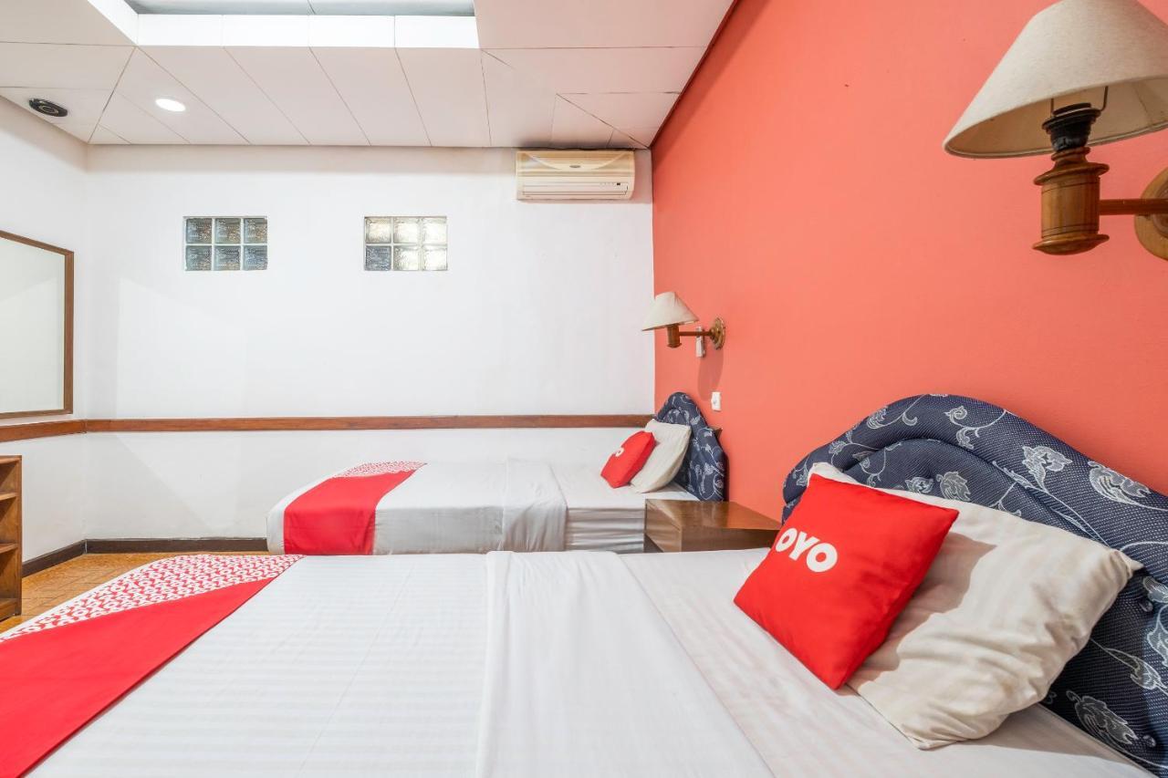 Oyo 1945 Hotel Bali Indah Bandung Zewnętrze zdjęcie