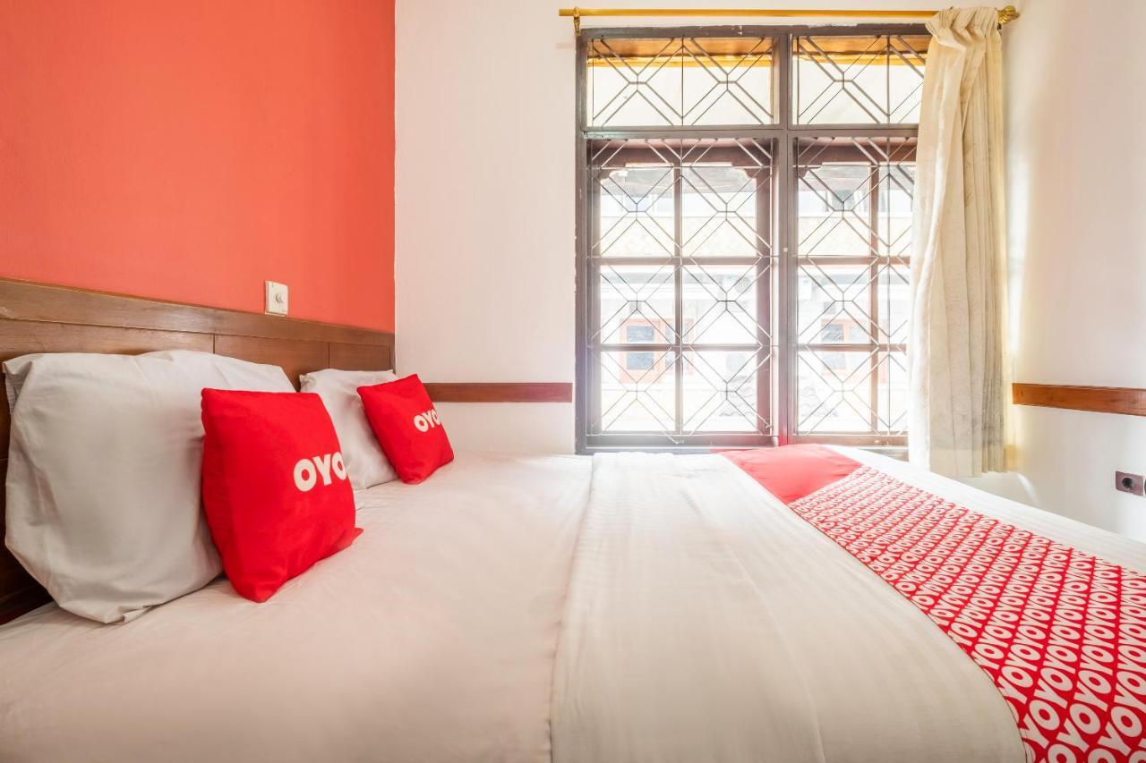 Oyo 1945 Hotel Bali Indah Bandung Zewnętrze zdjęcie
