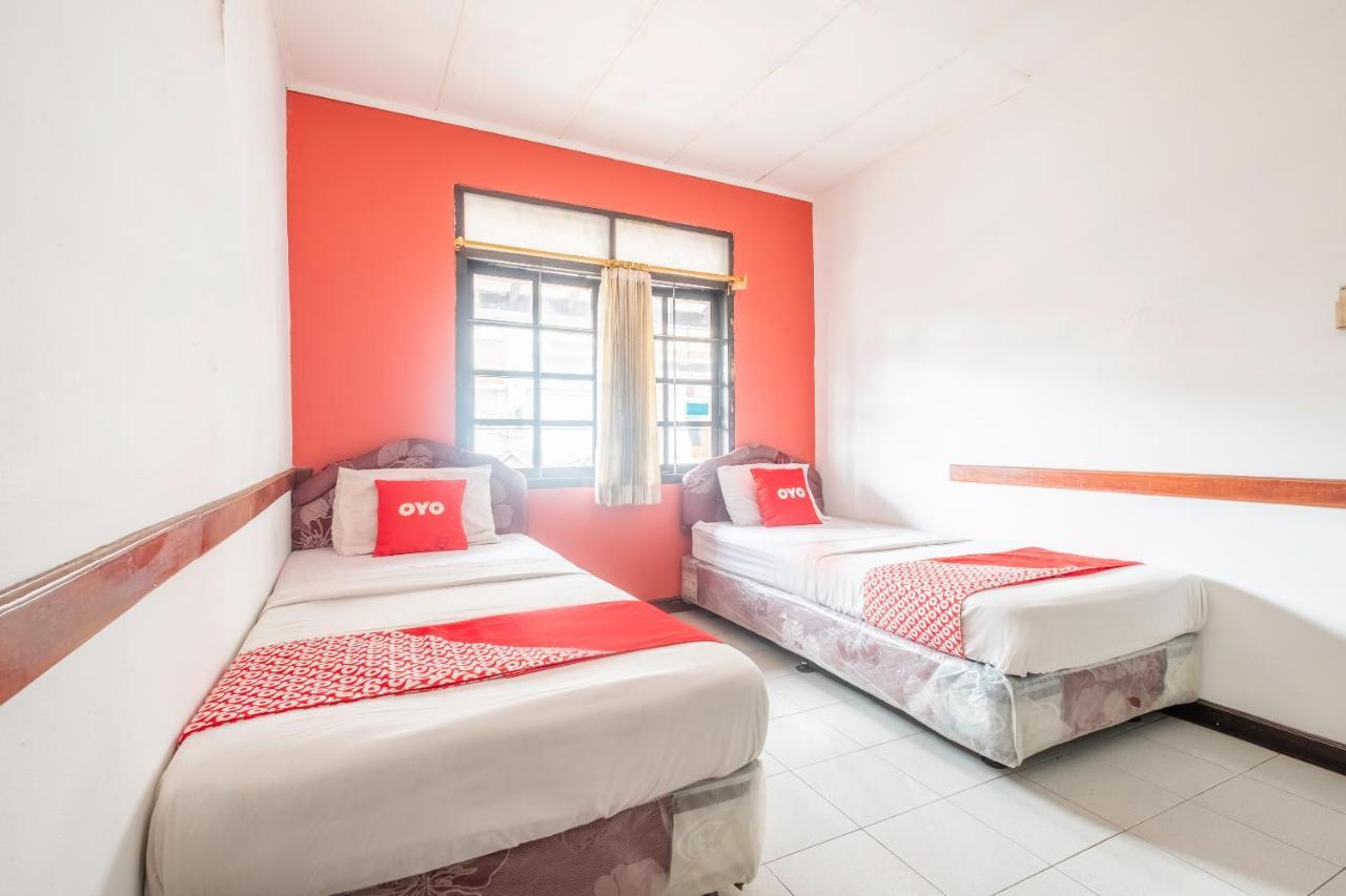 Oyo 1945 Hotel Bali Indah Bandung Zewnętrze zdjęcie